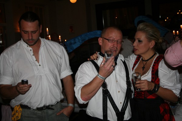 ../Images/2009.10.24WileyOktoberfest 080.jpg